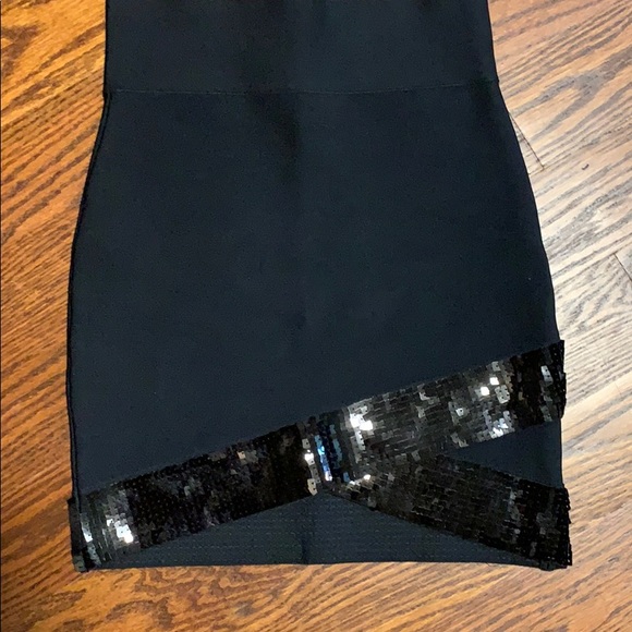 BCBGMaxAzria Dresses & Skirts - BCBGMAXAZRIA black skirt